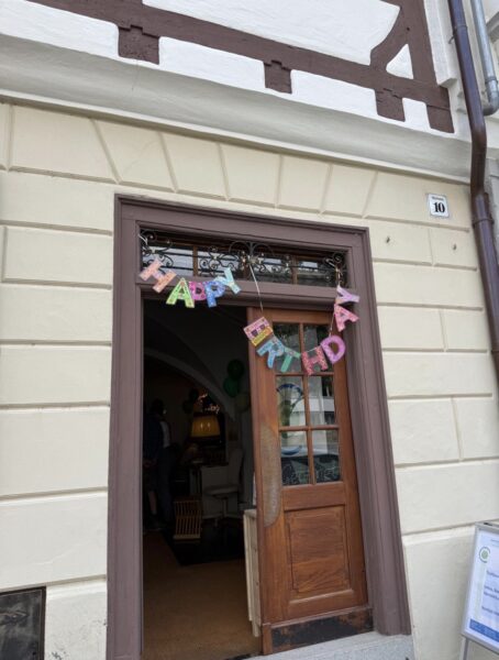 Geburtstagsfeier und offizielle Eröffnung Marktplatz 10 (Dilan Günel)