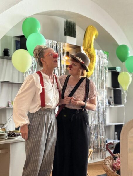 Geburtstagsfeier und offizielle Eröffnung Marktplatz 10 (Dilan Günel)