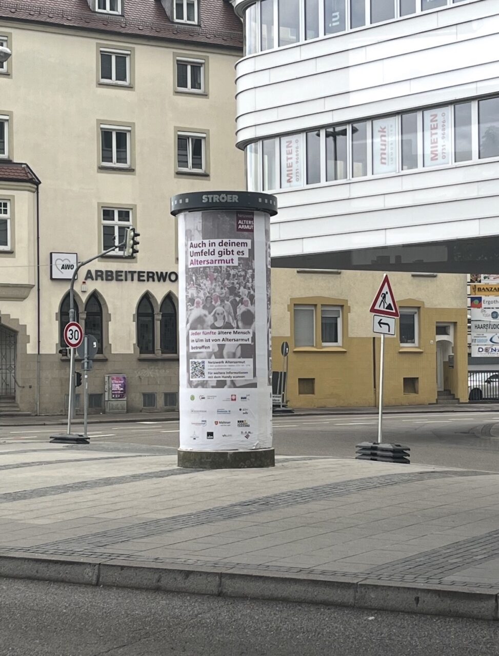 Aufklärungskampagne Altersarmut Mai - Juli 2026 Netzwerk Altersarmut (Christiane Blessing-Win)